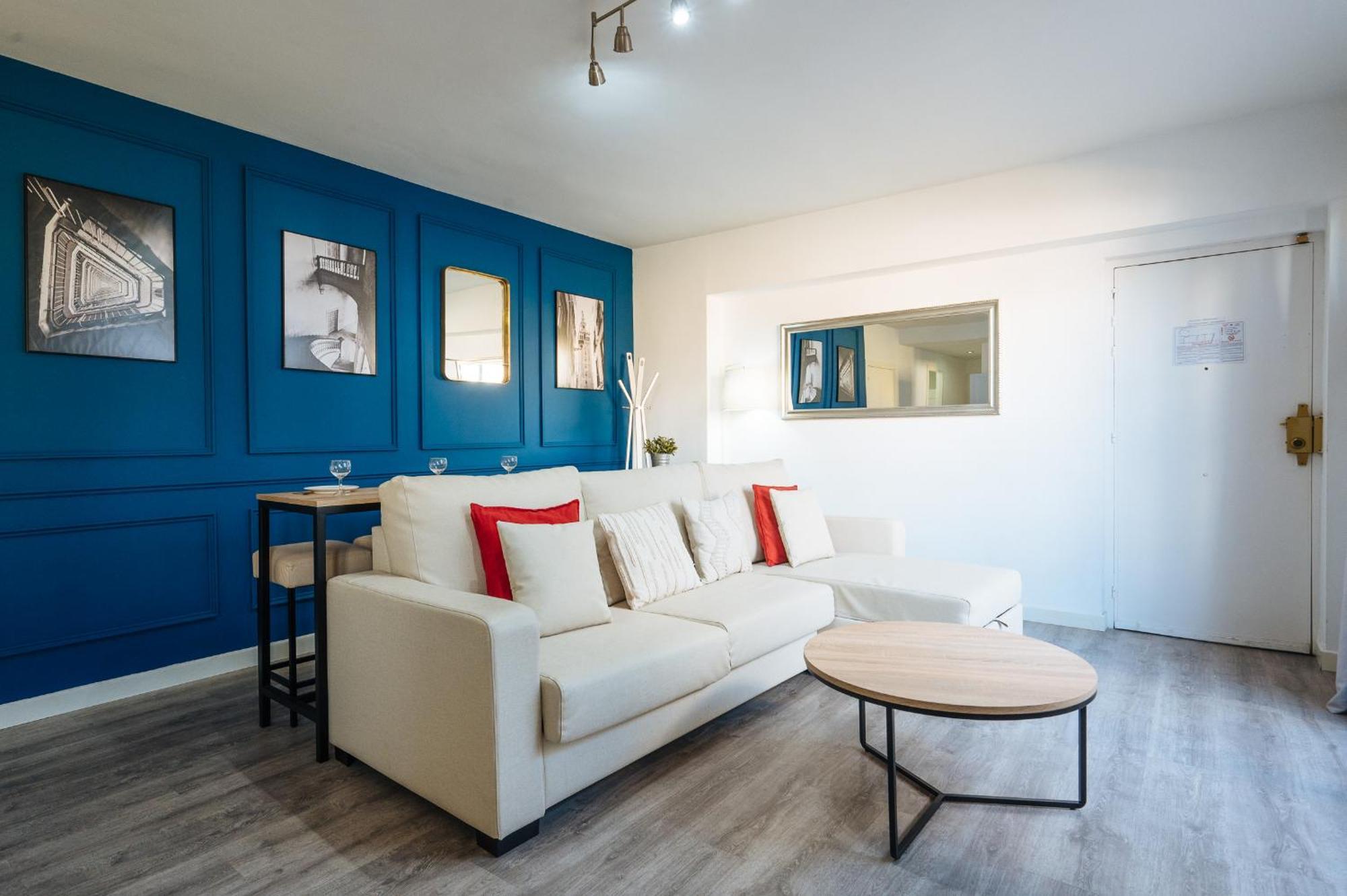 The Zentral & Apartamento Sevilla